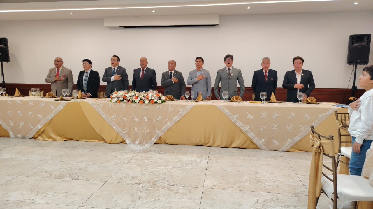 Ambato reconoce su legado histórico
